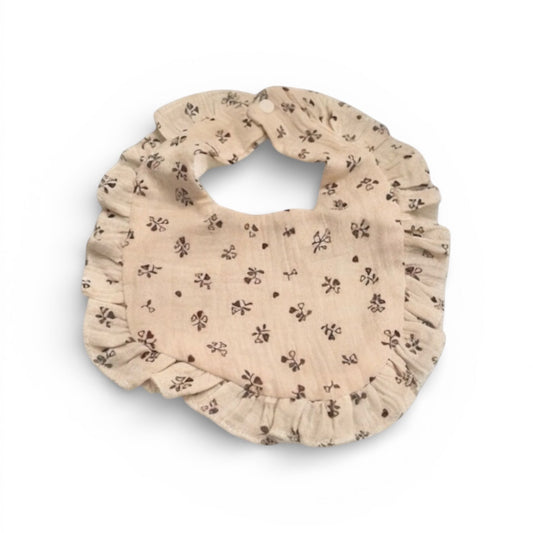 Soft & Sweet Muslin Ruffle Bib