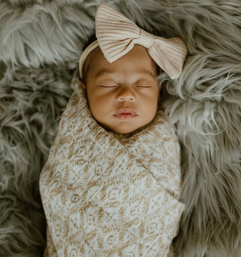 Crane Baby Swaddle Set